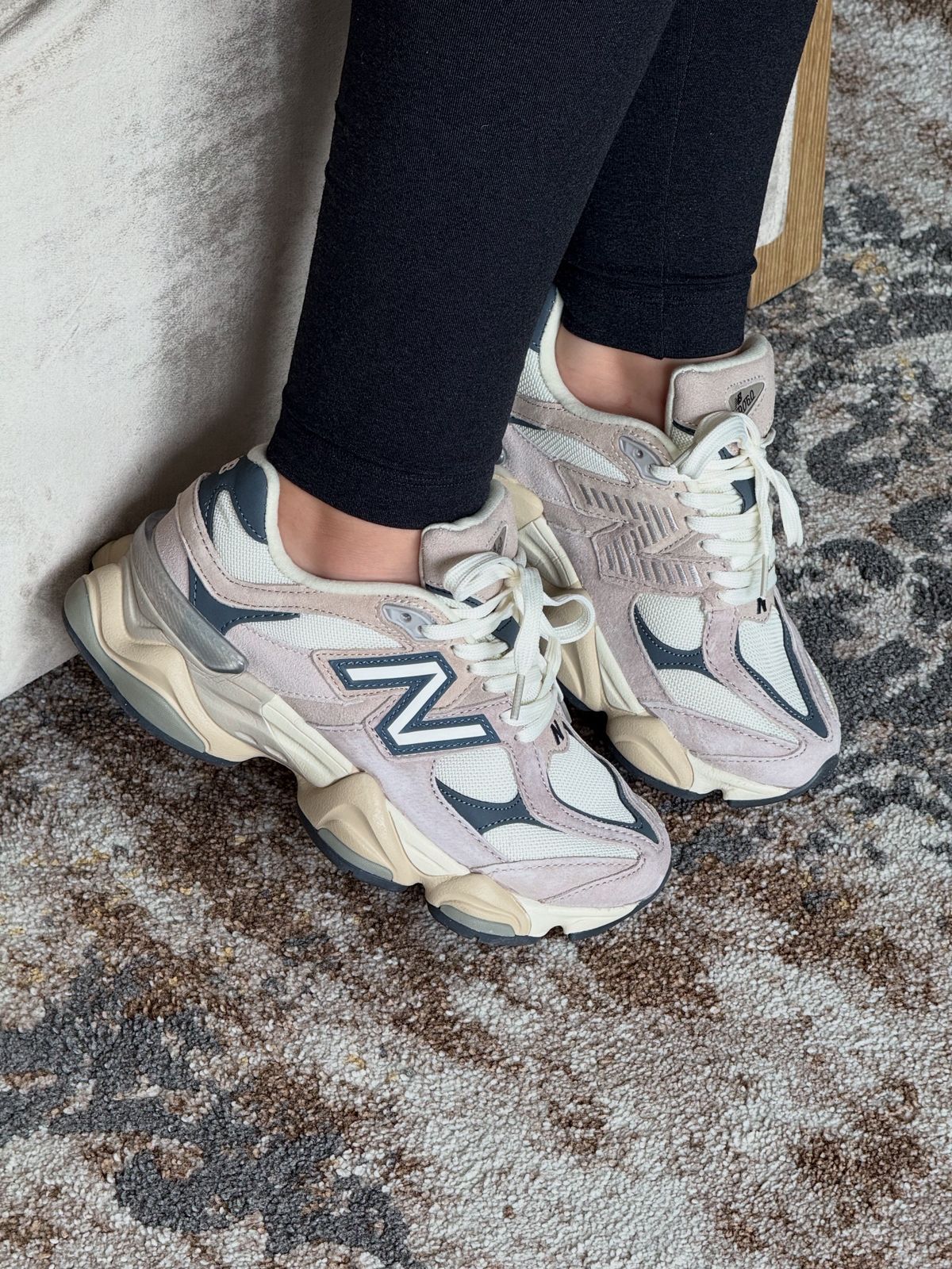 NEW BALANCE 9060