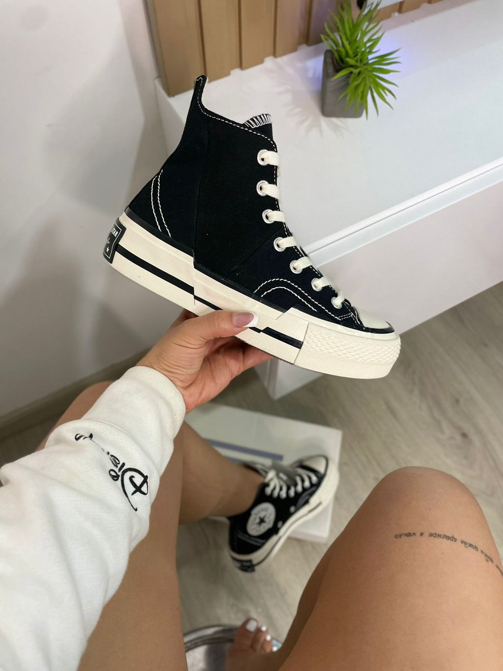 CONVERSE